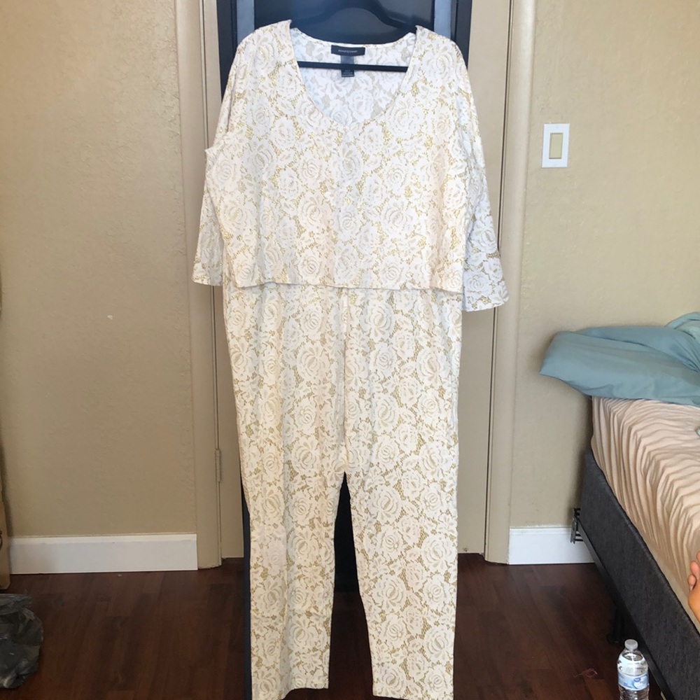 Lace Floral Set